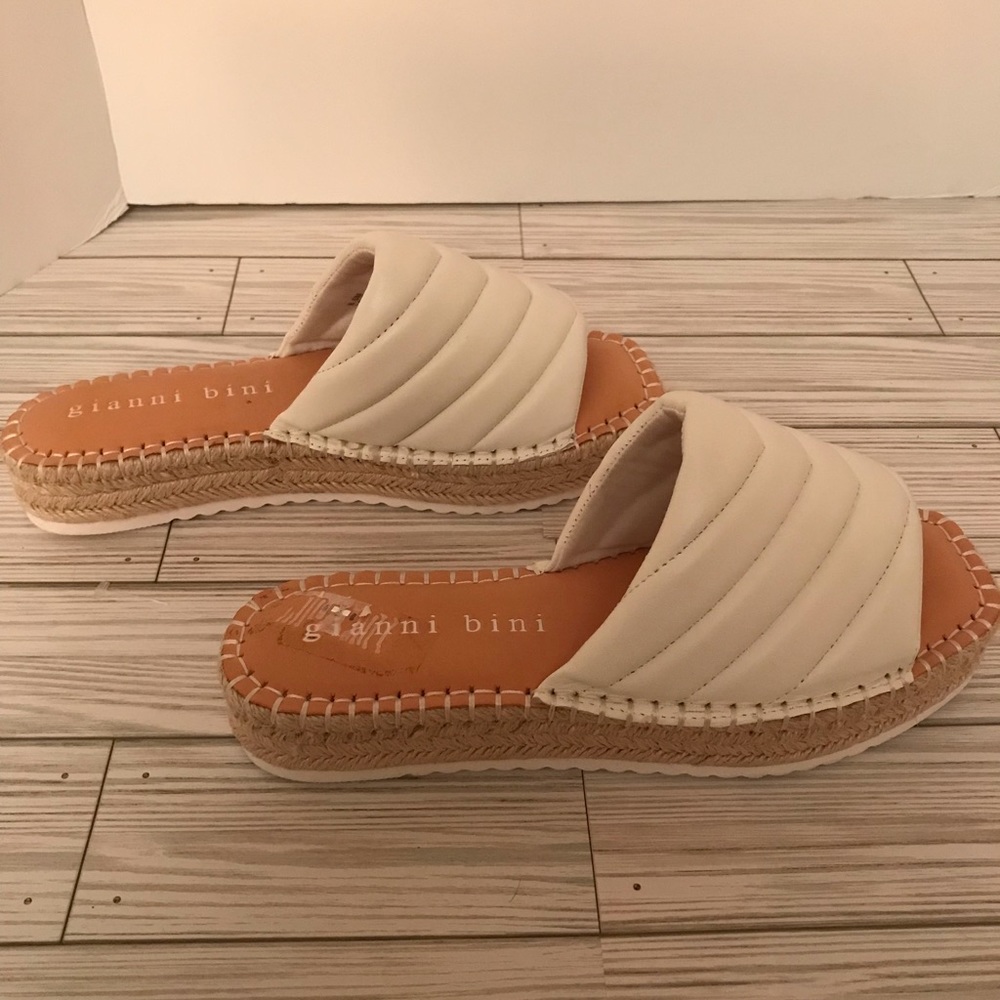 Size 8 1/2 white Slip on sandals